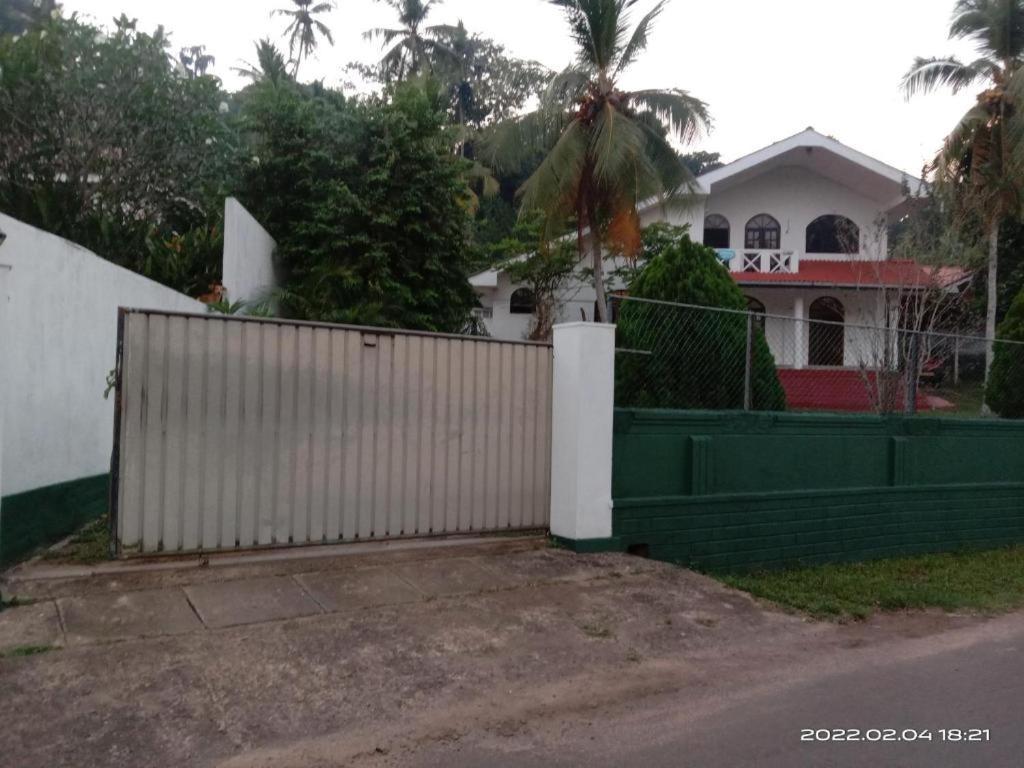 Unawatuna White Villa Екстериор снимка